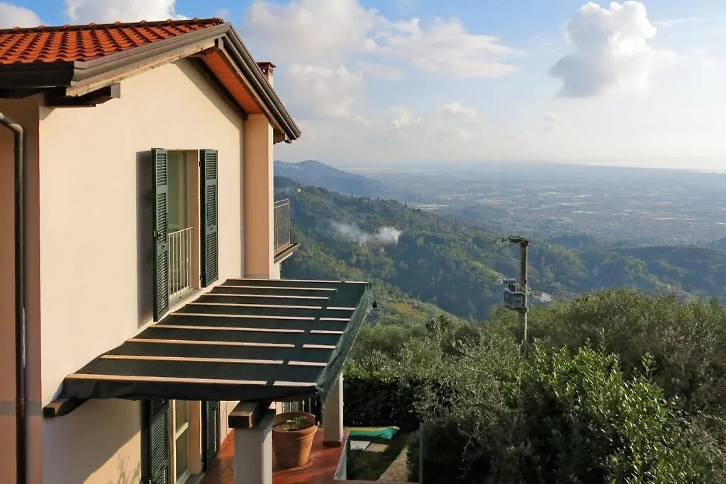 Villa Martina Pietrasanta Vitoio